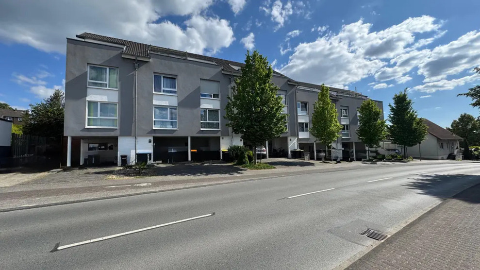 Modernes Reihenmittelhaus mit Wohlfühlatmosphäre in Solingen