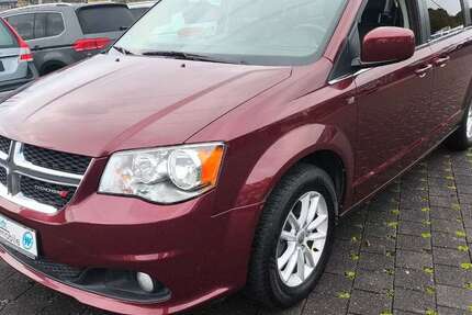 Dodge Grand Caravan 96.600 km 17.900 € Lohmar 53797