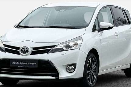 Toyota Verso 44.170 km 15.790 &euro; Köln 51063