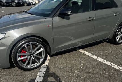 Audi A1 59.299 km 22.490 &euro; Köln 50996