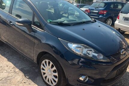 Ford Fiesta 114.600 km 3.650 &euro; Leverkusen 51371