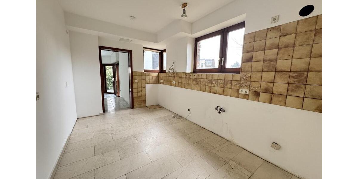 Erdgeschoßwohnung Bergisch Gladbach Paffrath - 3 Zimmer, 109 m&sup2;, 1.450&euro; | Angebot:25271153