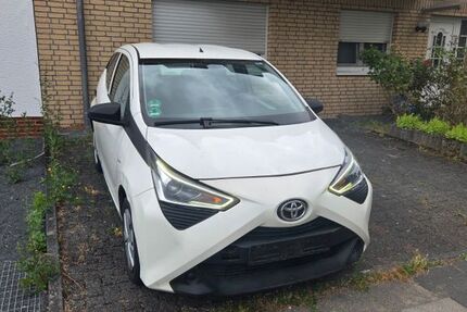 Toyota Aygo (X) 189.234 km 4.700 &euro; Köln 51069