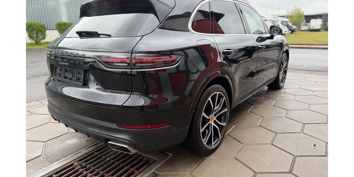 Porsche Cayenne 208.900 km 29.990 &euro; Hilden 40721