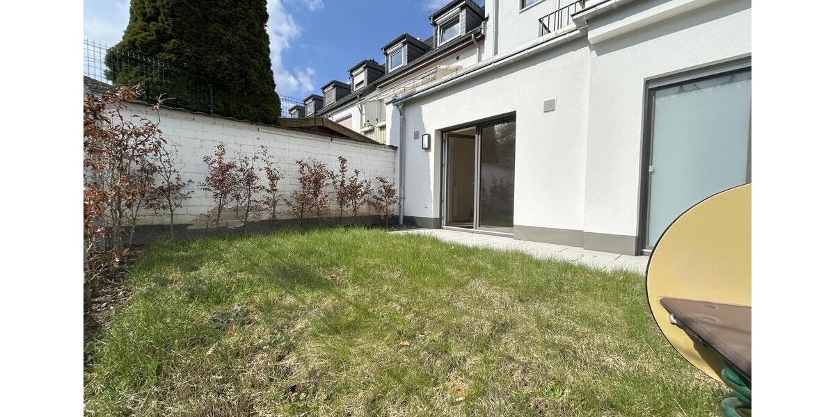 Erdgeschoßwohnung Köln Kalk - 2 Zimmer, 83 m&sup2;, 1.245&euro; | Angebot:26061620