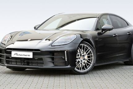 Porsche Panamera 9.900 km 132.900 € Düsseldorf 40468