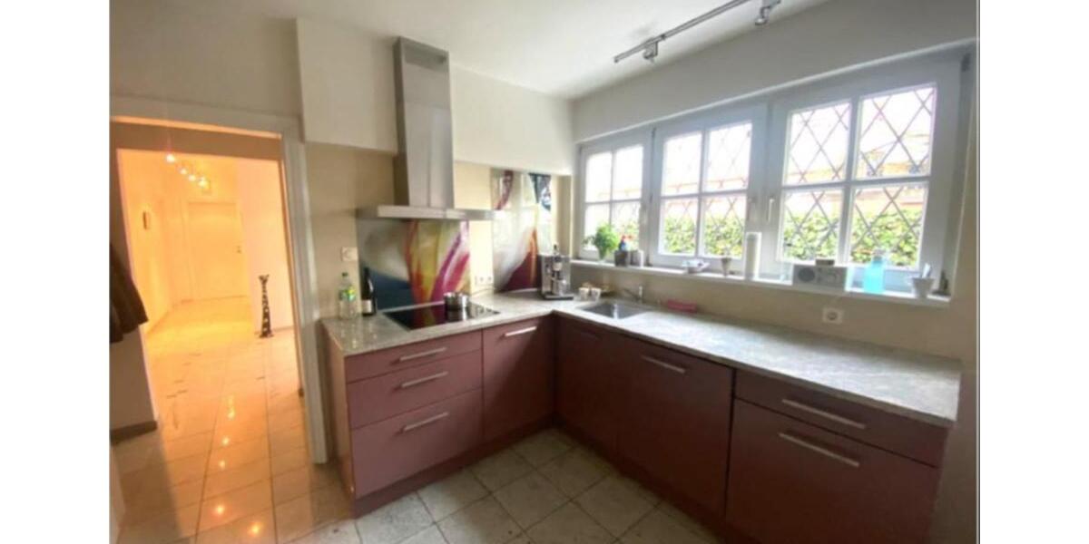 Einfamilienhaus Köln Rodenkirchen - 7 Zimmer, 220 m&sup2;, 3.950&euro; | Angebot:25396684