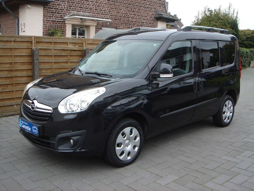 Opel Combo 99.800 km 10.980 € Hilden 40721