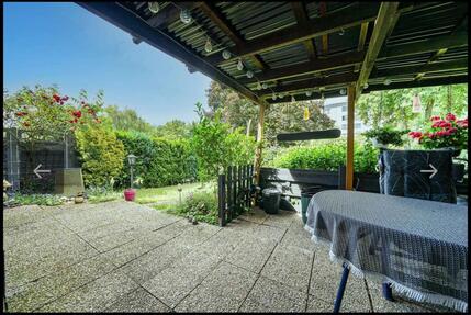 Einen Haus mit Garten