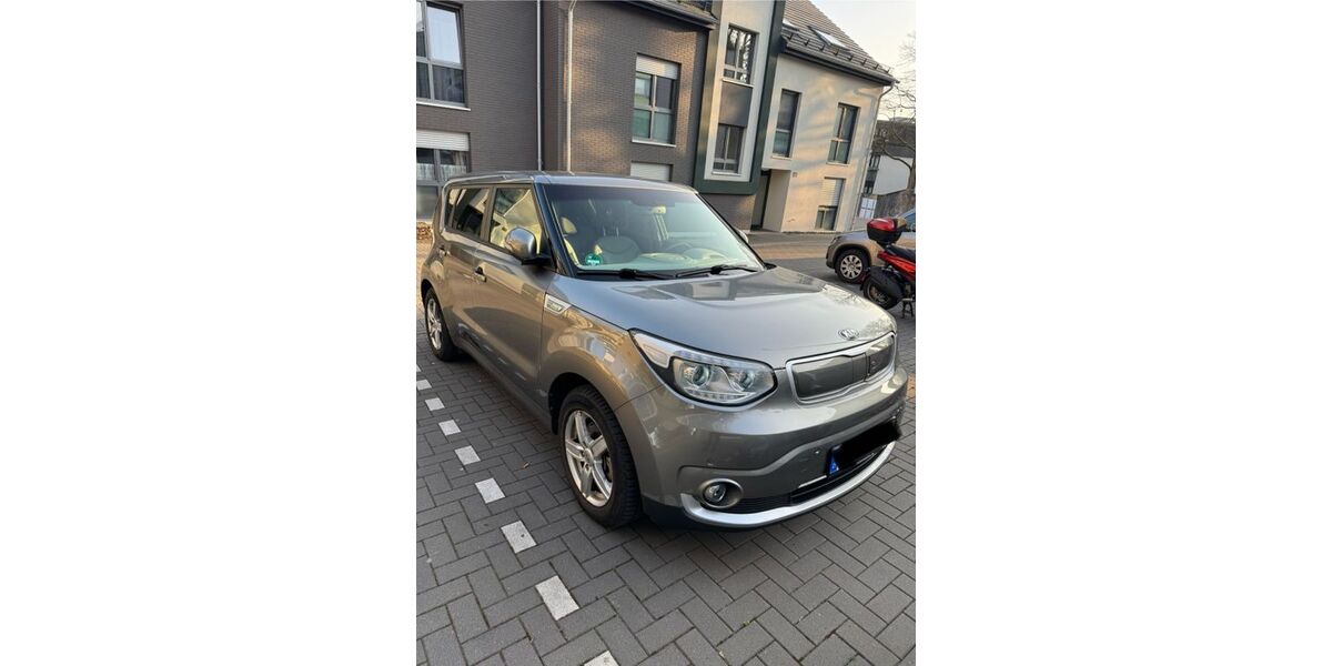 Kia Soul 29.500 km 12.900 &euro; Solingen 42697