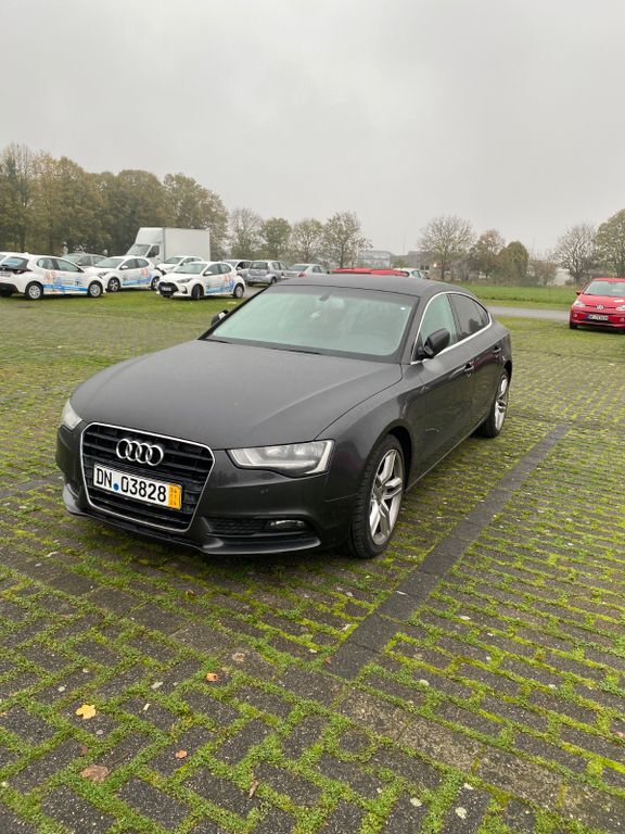 Audi A5 248.000 km 11.200 € Dormagen 41540
