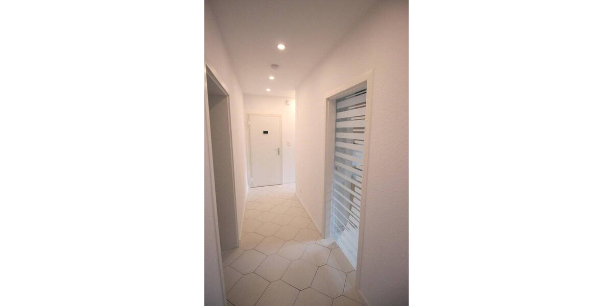 Etagenwohnung Troisdorf - 3 Zimmer, 65 m&sup2;, 839&euro; | Angebot:26197858