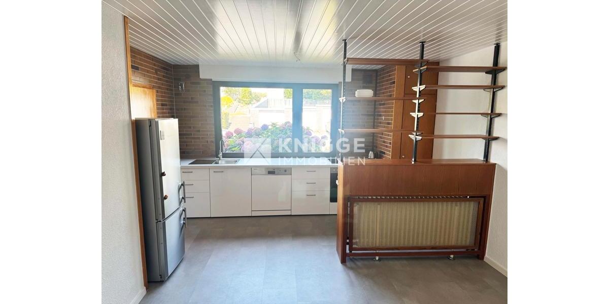 Bungalow Bergisch Gladbach Alt-Frankenforst - 6 Zimmer, 186 m&sup2;, 1.860&euro; | Angebot:24690728