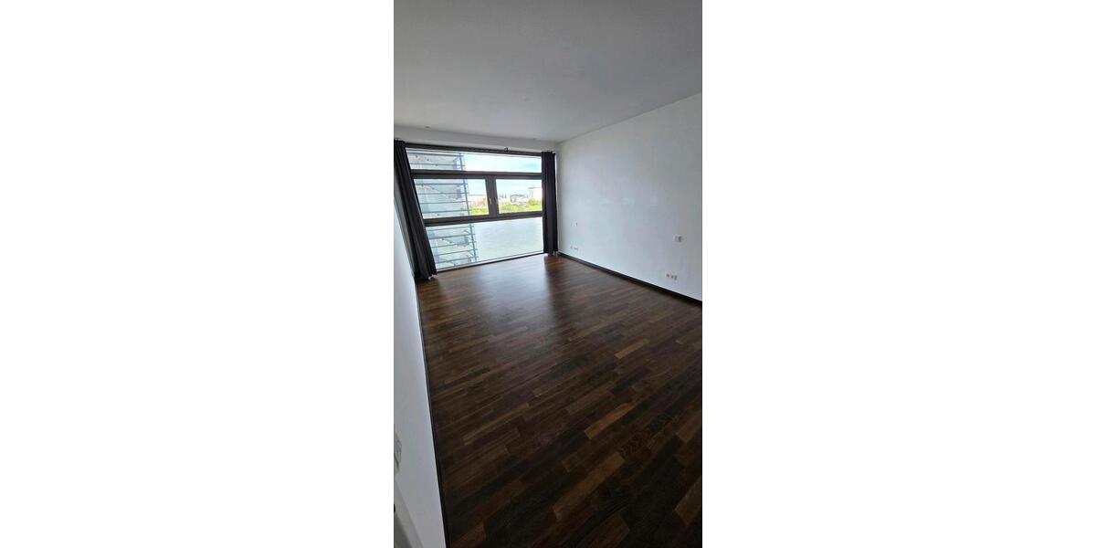 Etagenwohnung Sankt Augustin - 3 Zimmer, 110 m&sup2;, 2.990&euro; | Angebot:26399892