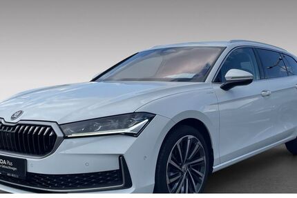 Skoda Superb 33.700 km 35.880 &euro; Bonn 53227