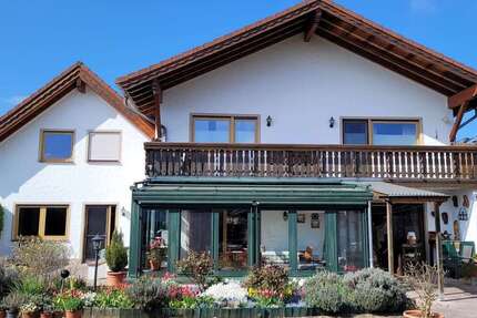 Haus zum Kaufen in Erftstadt 960.000 € 336.27 m²