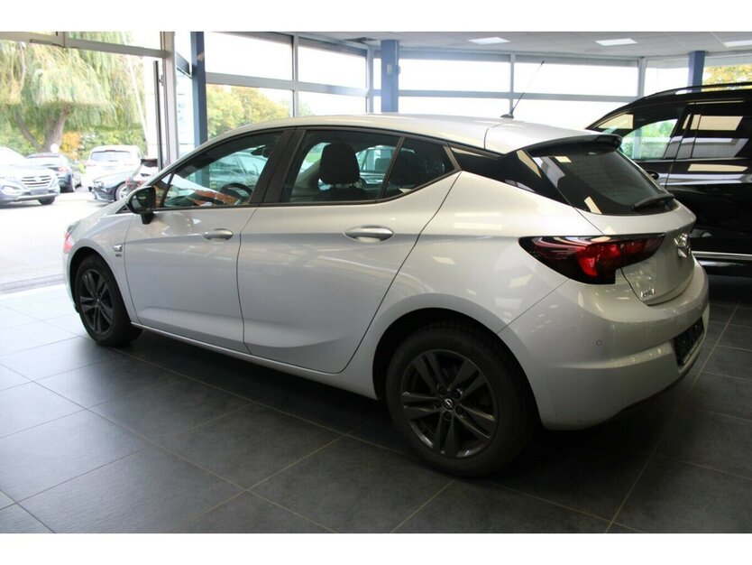 Opel Astra 1.4 Turbo 120 Jahre 72.750 km 12.980 € Euskirchen 53881