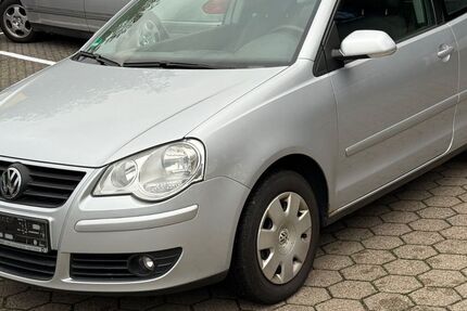 VW Polo 165.000 km 2.500 &euro; Hilden 40721