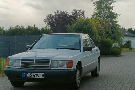 Mercedes-Benz 190 215.500 km 2.250 &euro; Langenfeld (Rheinland) 40764