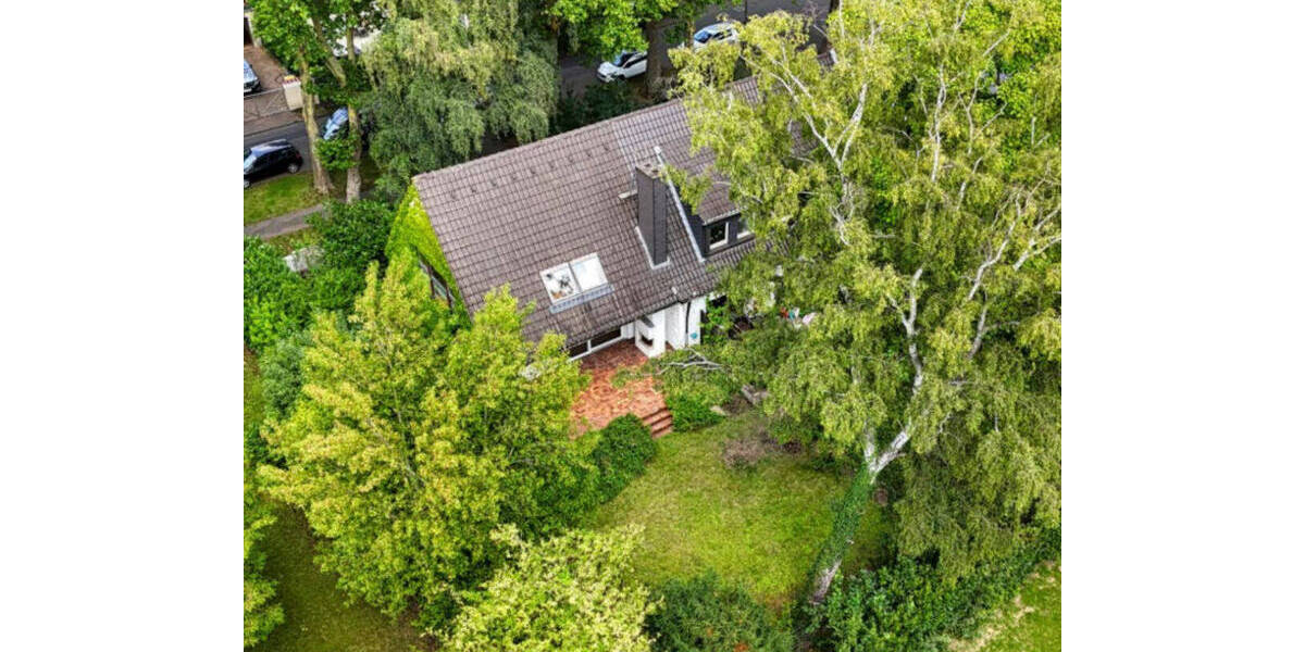 Junkersdorf unkoventionelles Haus auf ca. 340 m² Grundstück mit großen Optionen 2 zimmer