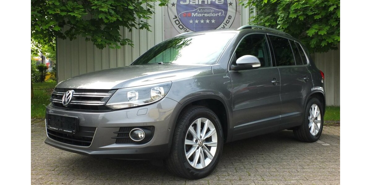 VW Tiguan LIFE BMT NAVI AHK PARKPILOT SHZ BLUETOOTH 124.710 km 12.304 &euro; Köln 50858
