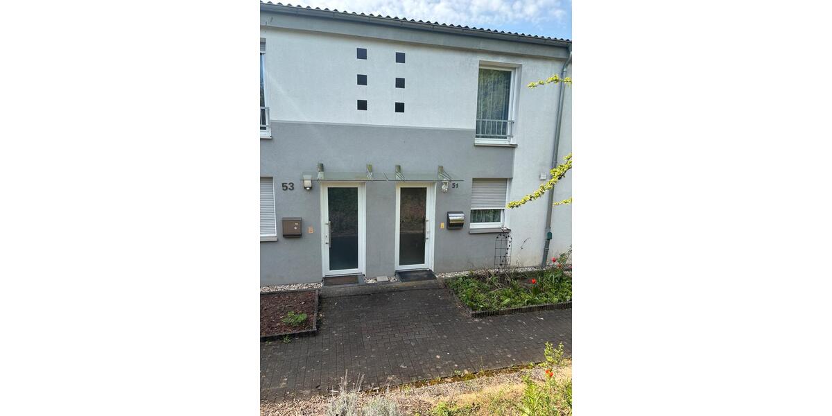 Reihenhaus Bonn Tannenbusch - 3.5 Zimmer, 84 m&sup2;, 380.000&euro; | Angebot:26406811