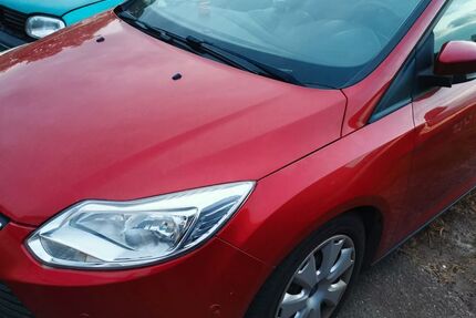 Ford Focus 125.000 km 5.600 &euro; Bornheim 53332