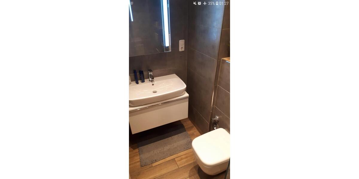 Etagenwohnung Köln Nippes - 2.5 Zimmer, 74 m&sup2;, 900&euro; | Angebot:26313858