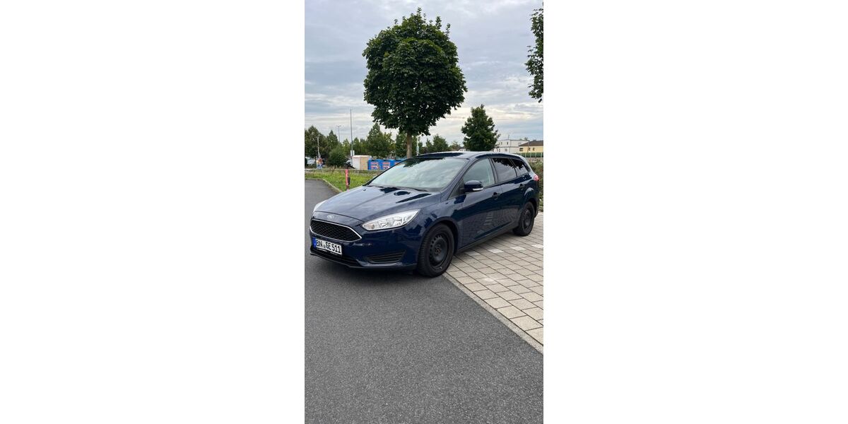 Ford Focus 83.000 km 5.999 &euro; Bonn 53225
