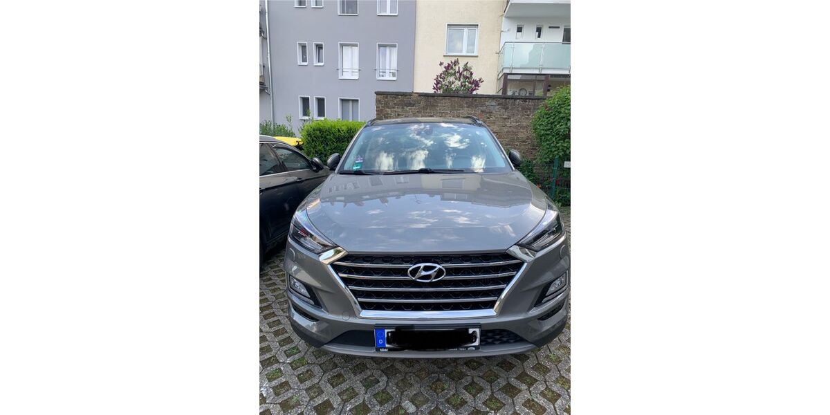 Hyundai TUCSON 153.500 km 18.250 &euro; Bergisch Gladbach 51465