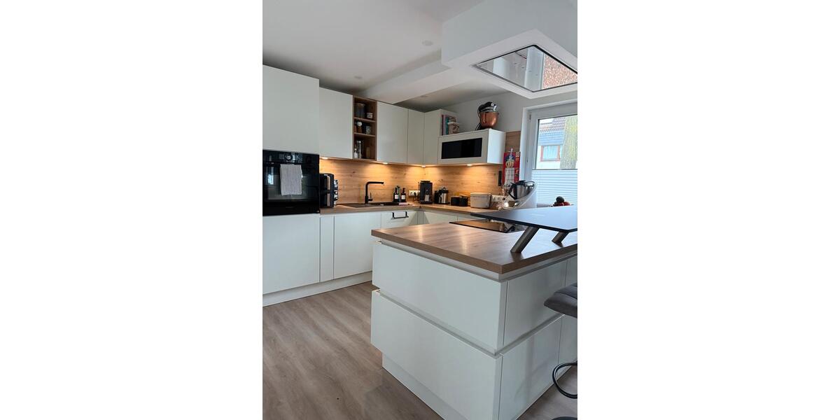 Doppelhaushälfte Leverkusen - 4 Zimmer, 135 m&sup2;, 2.350&euro; | Angebot:26295249