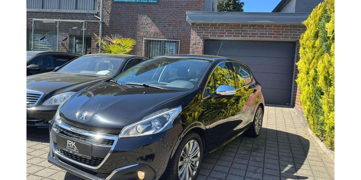 Peugeot 208 153.000 km 4.850 &euro; Solingen 42651