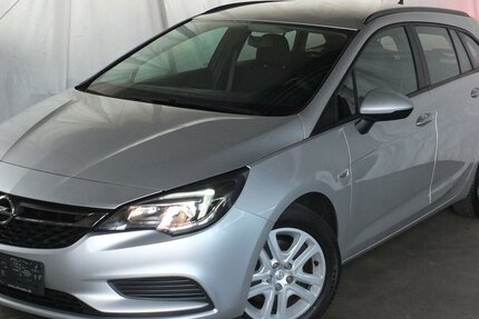 Opel Astra EDITION NAVI KLIMA TEMPOMAT BLUETOOTH 99.125 km 7.950 &euro; Köln 50858