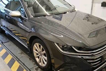 VW Arteon 149.907 km 22.429 &euro; Hilden 40721