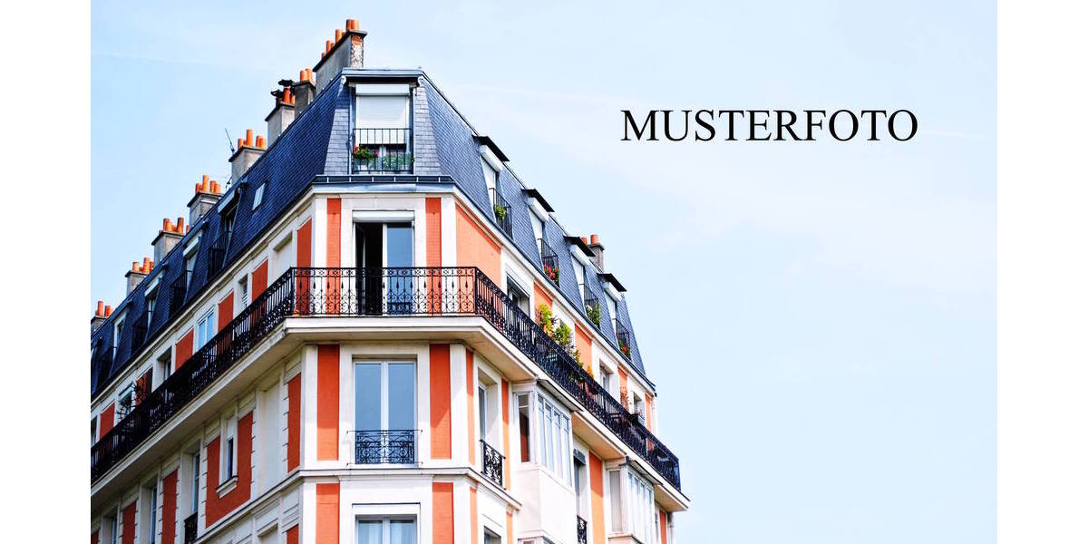 Ansprechende MFHs auf großzügigem Grundstück mit viel Potential in Solingen-Merscheid zimmer