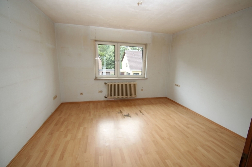Stilvoll wohnen auf zwei Etagen – Maisonette-Wohnung mit 6 Zimmern, 2 Balkonen und Wintergarten in Hürth-Gleuel!