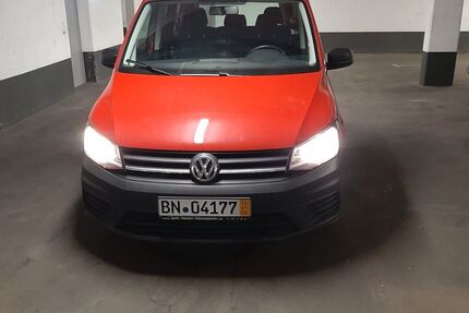 VW Caddy 178.800 km 7.900 &euro; Bonn 53119