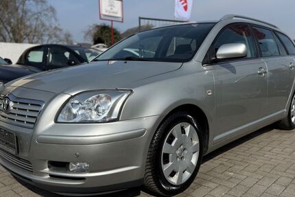 Toyota Avensis 185.000 km 2.799 &euro; Bonn 53179