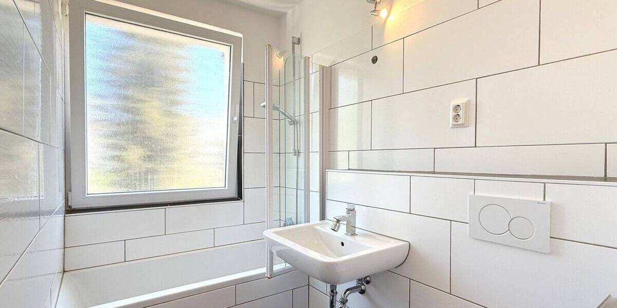 Etagenwohnung Lohmar Agger - 3 Zimmer, 88 m&sup2;, 215.000&euro; | Angebot:26807378