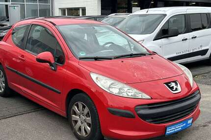 Peugeot 207 139.978 km 2.890 € Königswinter 53639
