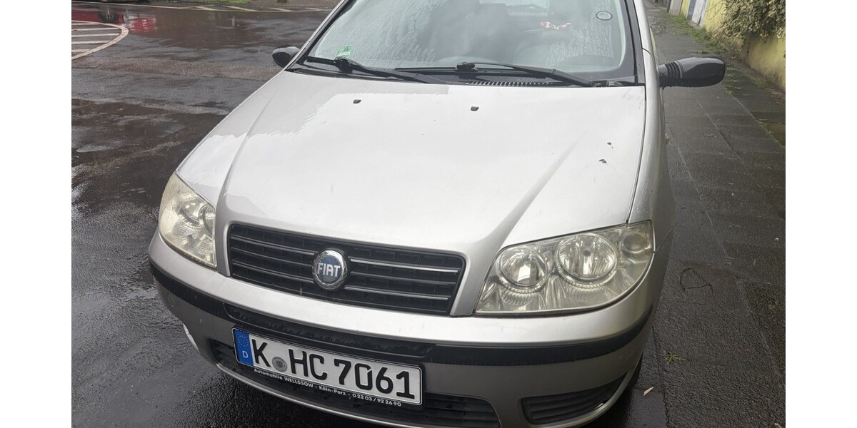 Fiat Punto 138.128 km 1.199 &euro; Köln 50667