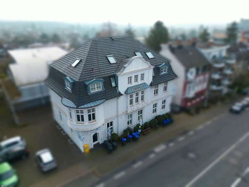 Büro in Bergisch Gladbach 590.000 € 208 m²