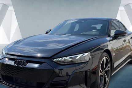 Audi e-tron GT 29.750 km 61.120 € Siegburg 53721