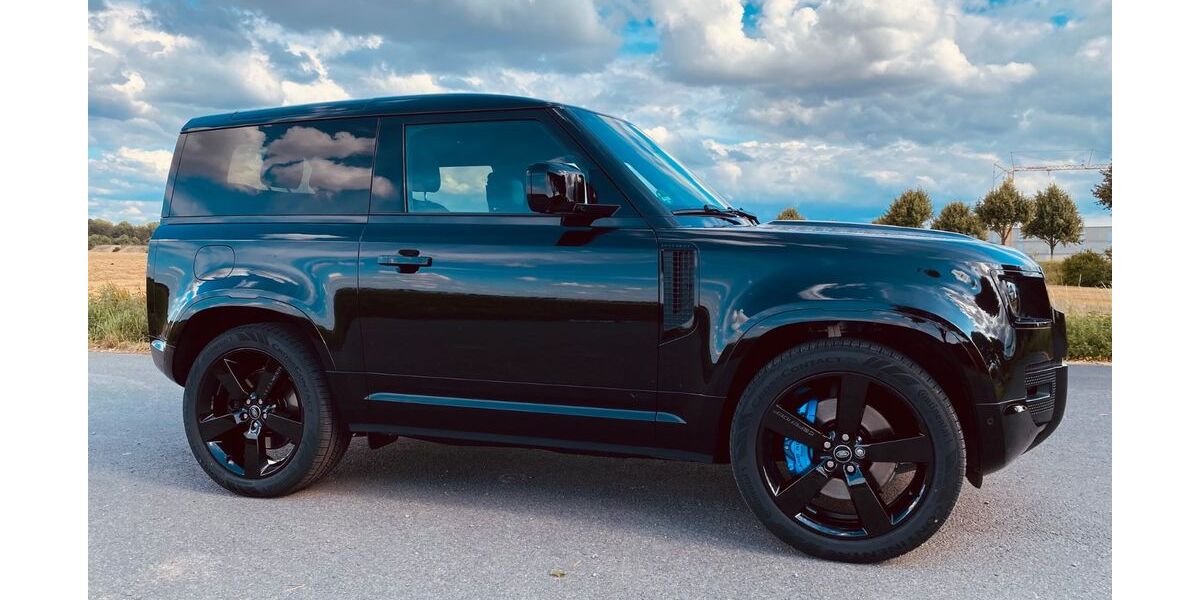 Land Rover Defender 7.720 km 139.900 € Köln 50858