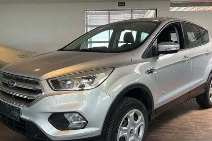 Ford Kuga 157.876 km 7.995 &euro; Brühl 50321