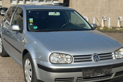 VW Golf 204.000 km 2.200 &euro; Brühl (Nähe Köln) 50321