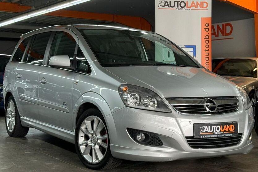 Opel Zafira 180.000 km 5.400 € Troisdorf 53842