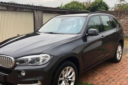BMW X5 135.000 km 30.900 € Köln 50733