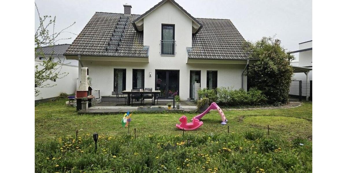 Einfamilienhaus Wesseling - 7.5 Zimmer, 222 m&sup2;, 3.190&euro; | Angebot:26154323