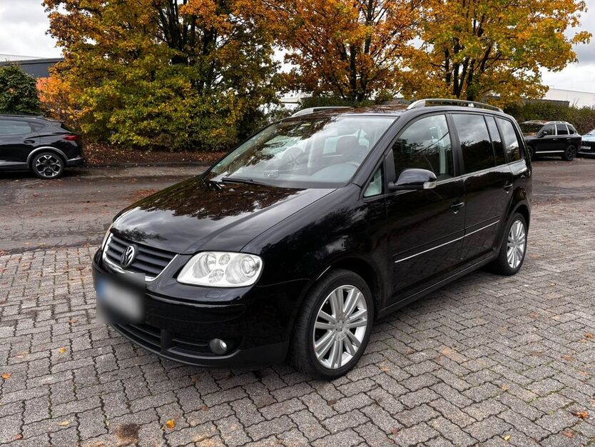 VW Touran 351.520 km 1.499 € Engelskirchen 51766